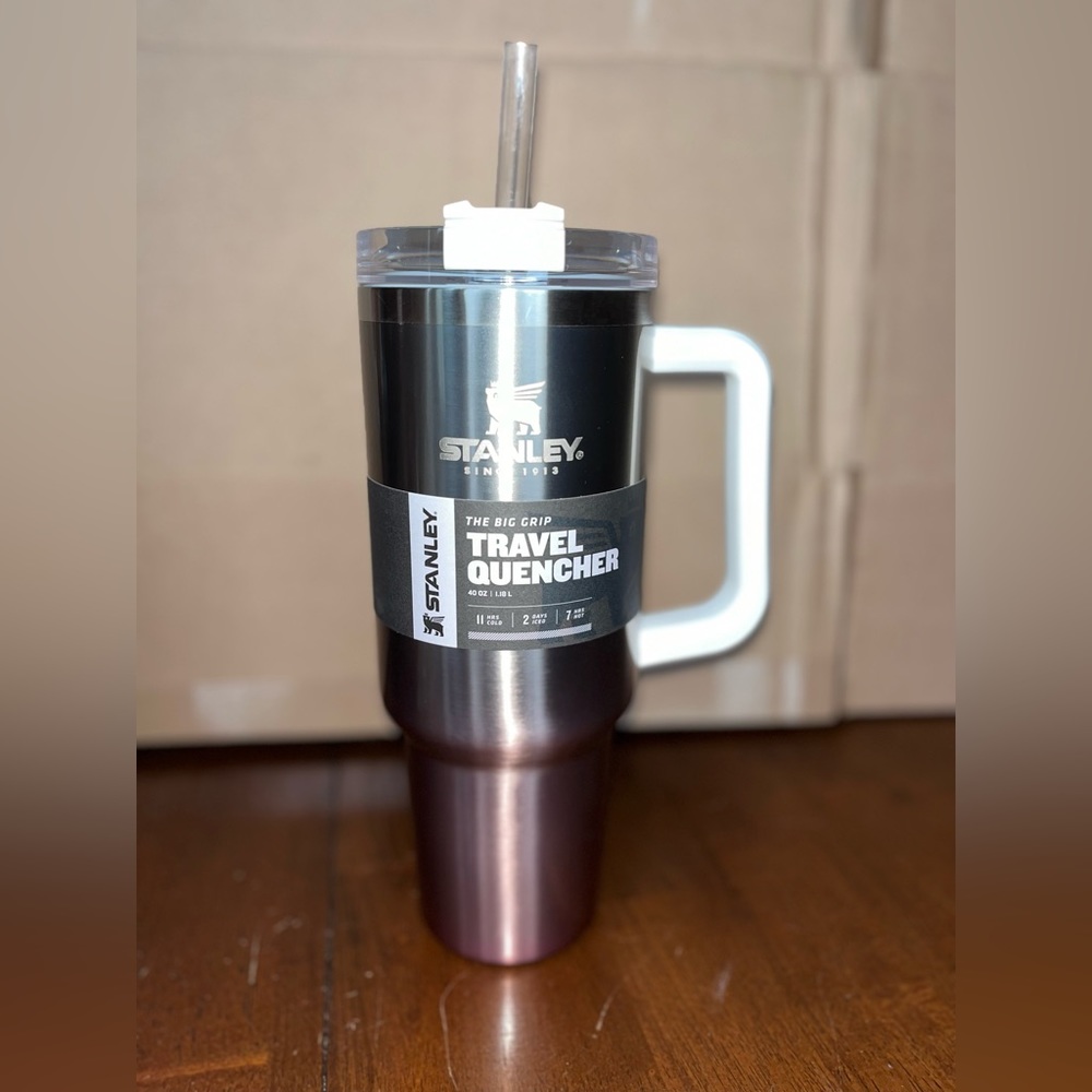 Stanley Adventure Quencher Tumbler 40oz- Champagne Ombre